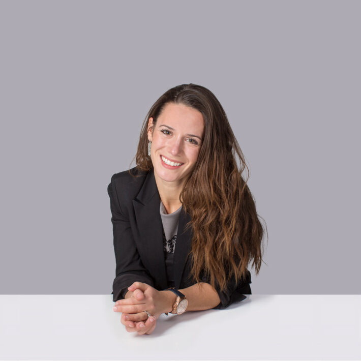 Stephanie Knustrom